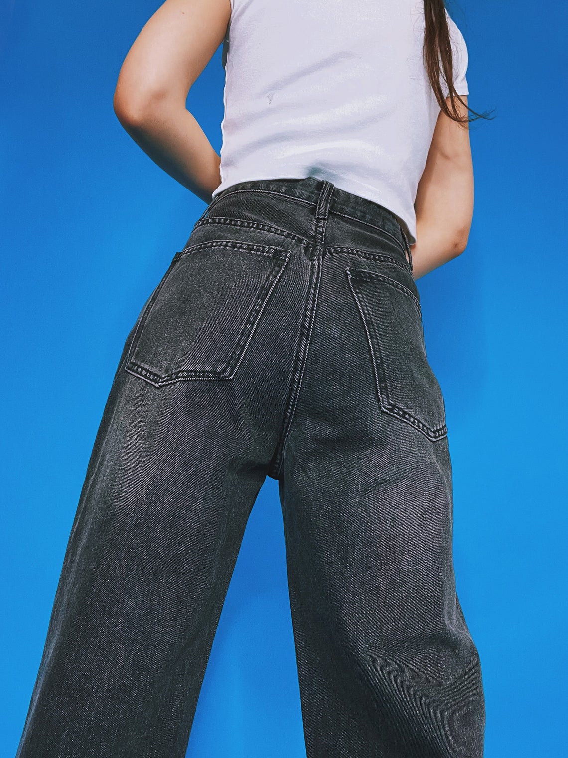 Criss Cross Waist Mom-Fit Jeans  premium womens basic clothing